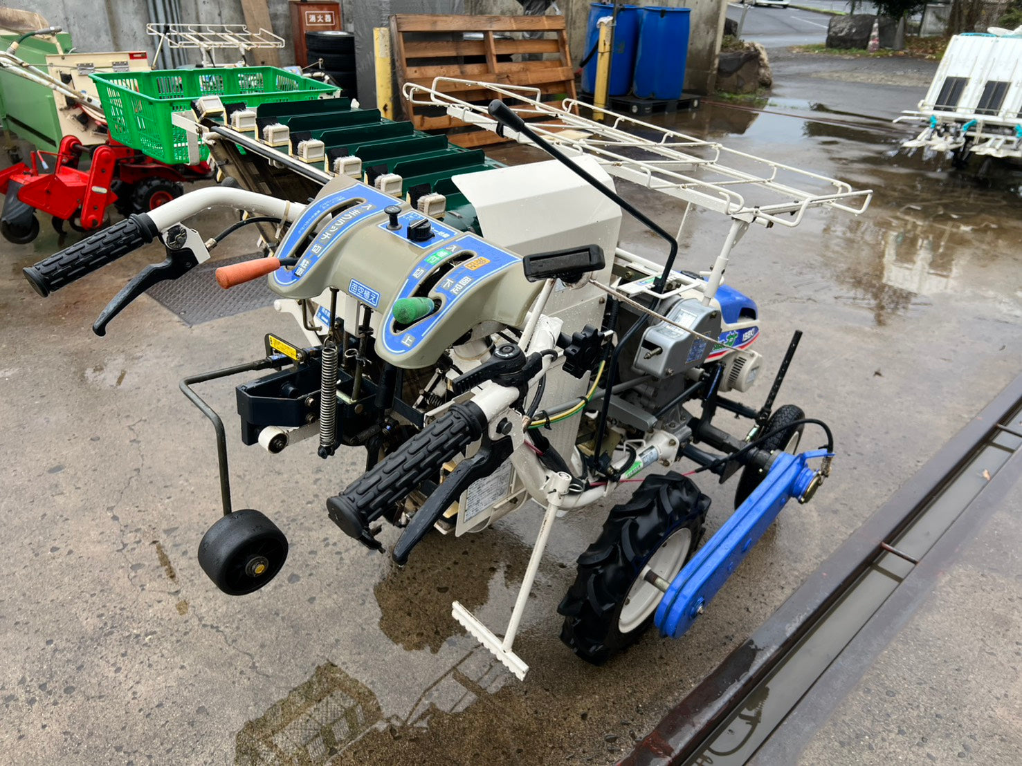 イセキ 中古 野菜移植機【甘藷にて使用】＊PVH1-70PB『茨城店 6009