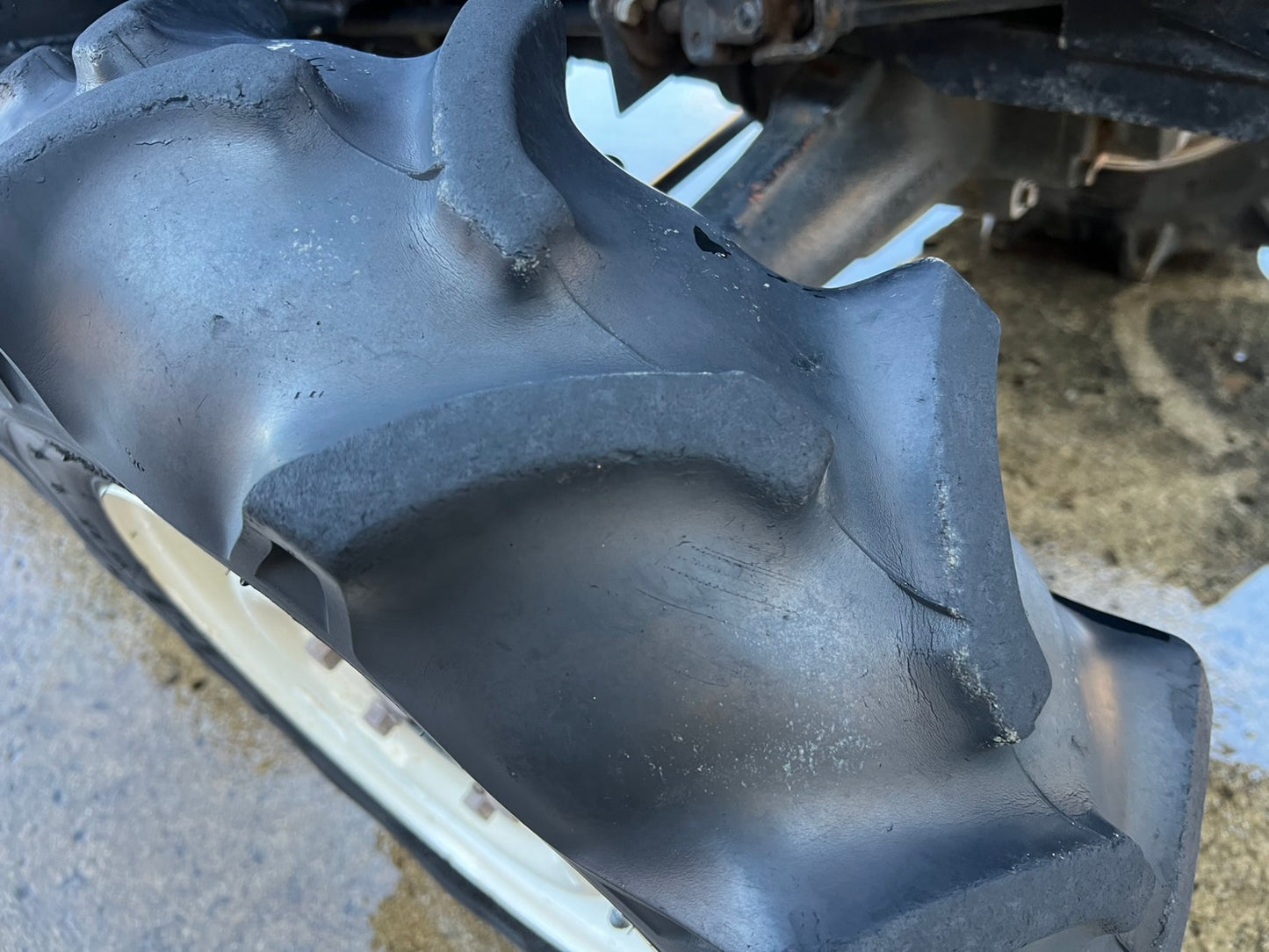 三菱　中古　トラクター＋ロータリ＋ローダ【16馬力】＊MT16＋P1103ｃ＋LAD-1416F1M『茨城店　6001』