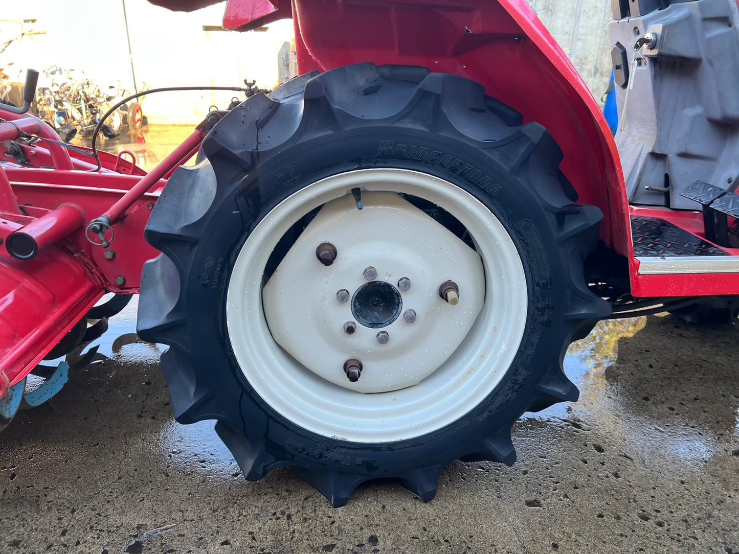 三菱　中古　トラクター＋ロータリ＋ローダ【16馬力】＊MT16＋P1103ｃ＋LAD-1416F1M『茨城店　6001』