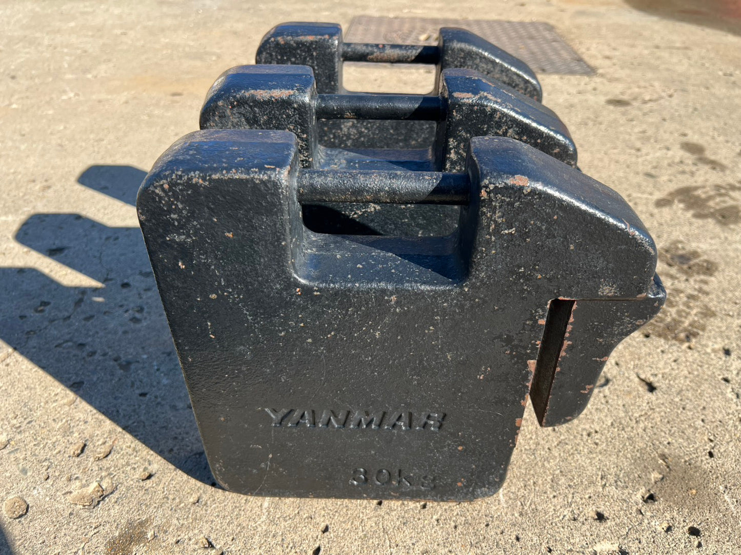 ヤンマー　中古　ウエイト【3個セット販売】＊30㎏『茨城店　6019』