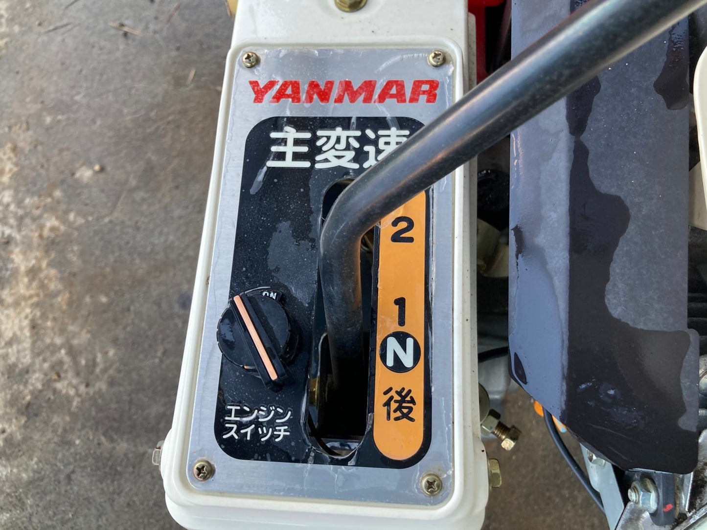 ヤンマー    中古    バインダー    Be25A