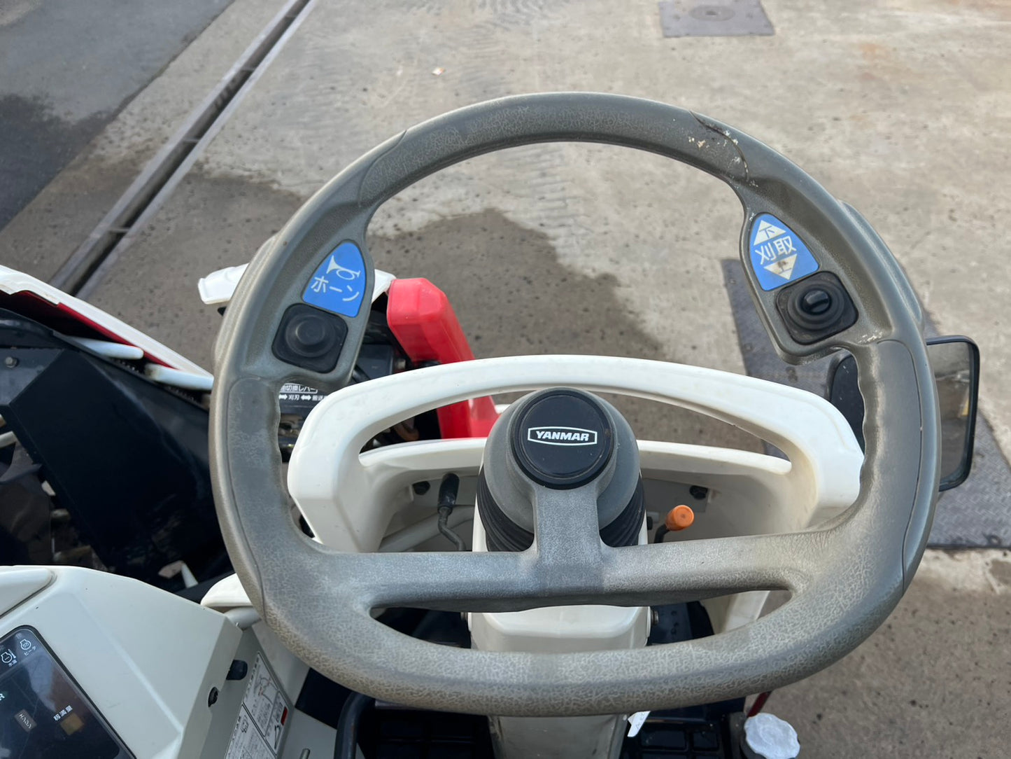 ヤンマー　中古　コンバイン　＊GC323V『茨城店　6069』