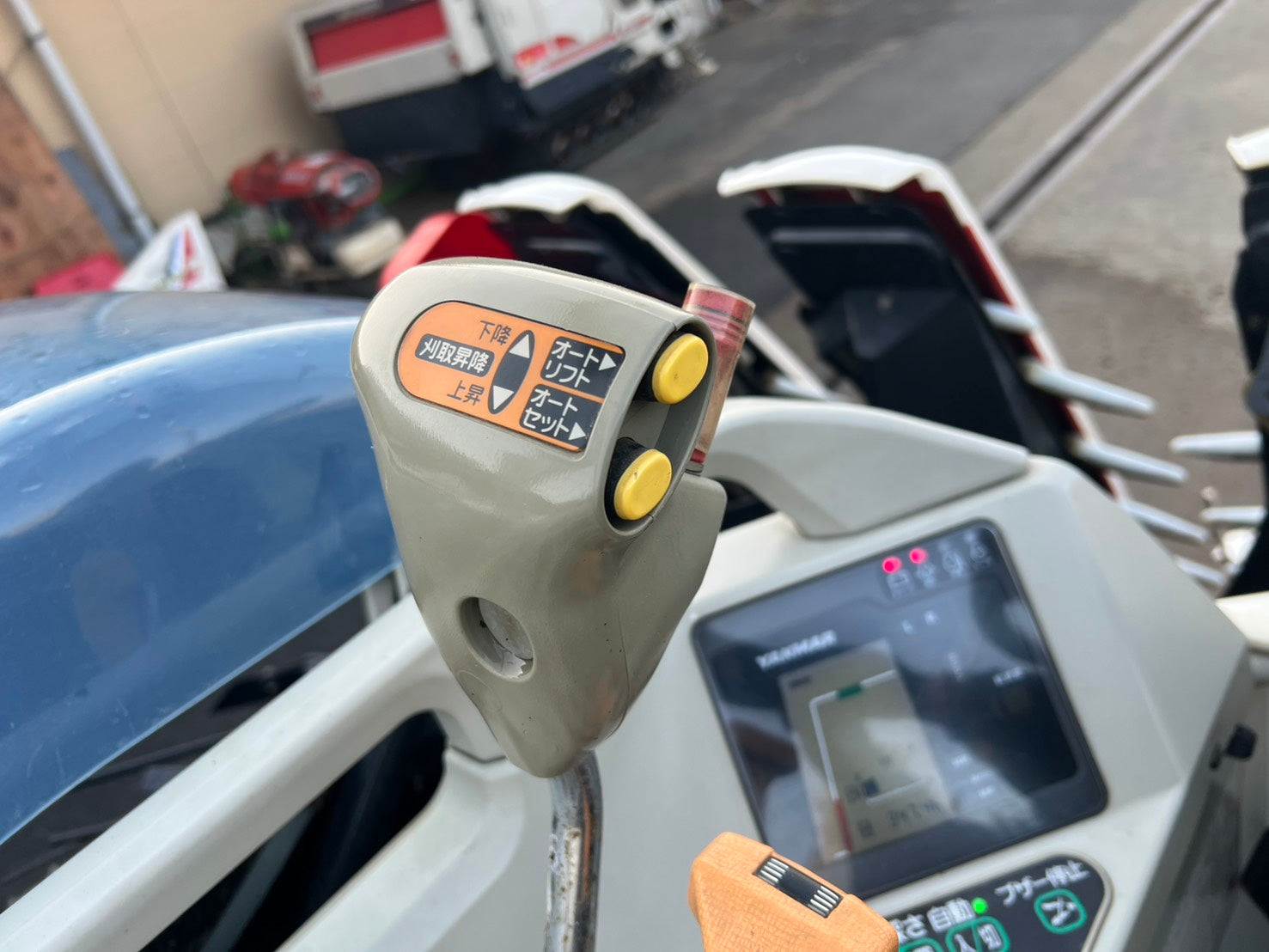 ヤンマー 中古 コンバイン ＊GC323V『茨城店 6069』 – 農キング