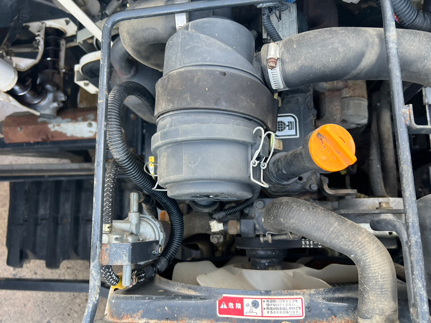 ヤンマー　中古　コンバイン　＊GC323V『茨城店　6069』