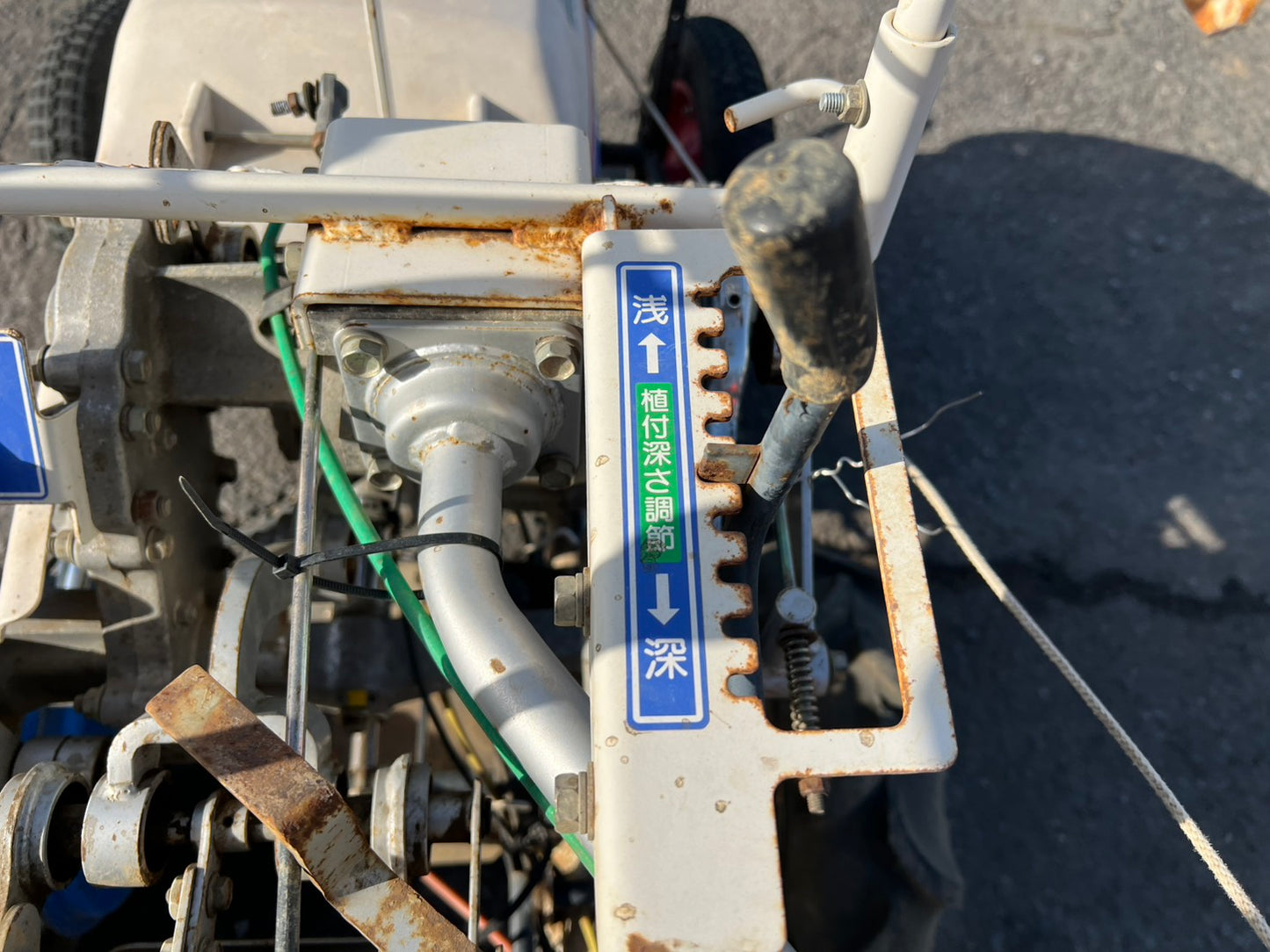 【ジャンク品】イセキ　中古　野菜移植機　＊PVH1-60『茨城店　5989』