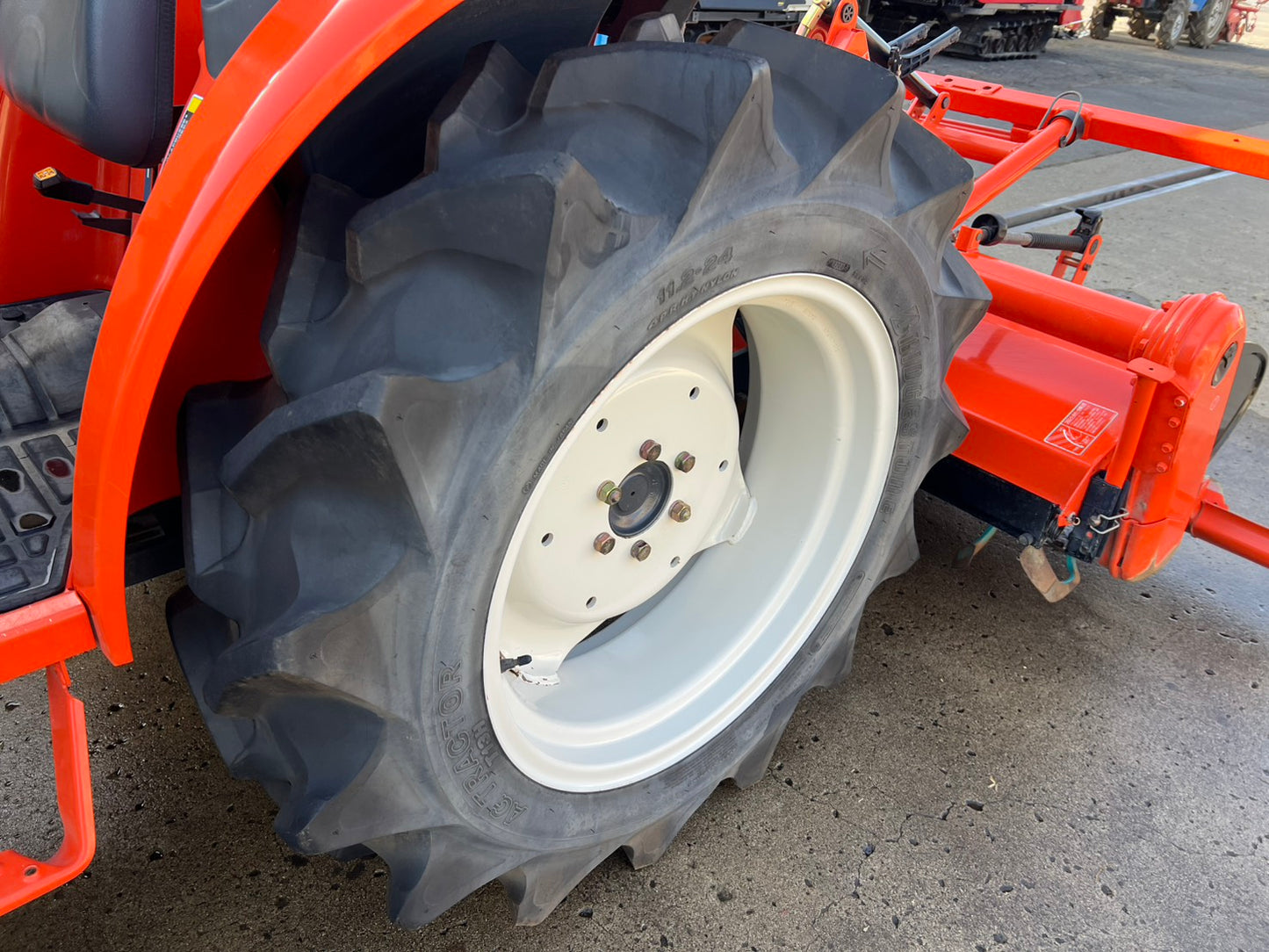 クボタ　中古　トラクター＋ロータリ【207時間】＊KT250＋RL151T『茨城店　6095』