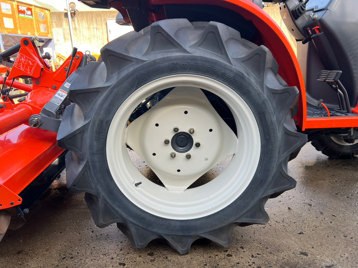 クボタ　中古　トラクター＋ロータリ【207時間】＊KT250＋RL151T『茨城店　6095』