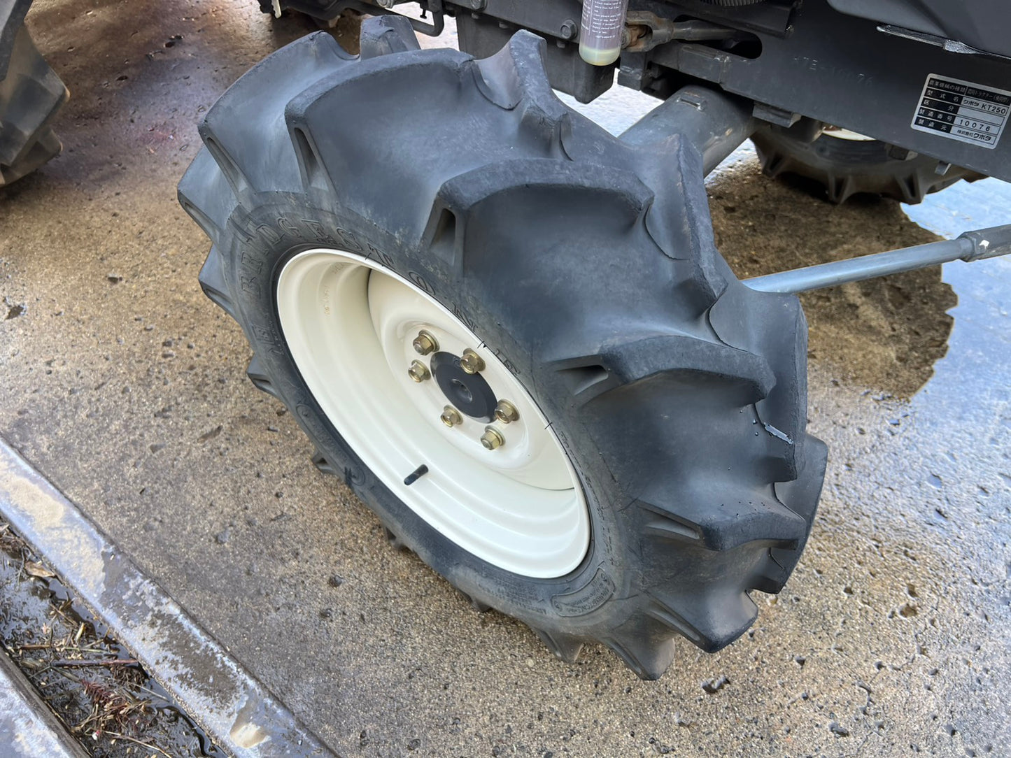 クボタ　中古　トラクター＋ロータリ【207時間】＊KT250＋RL151T『茨城店　6095』