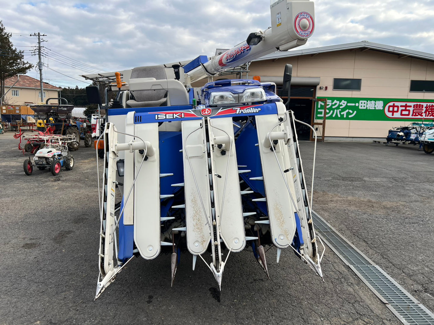 イセキ　中古　コンバイン【568時間】　＊HFG447G-ZATPLW『茨城店　6015』