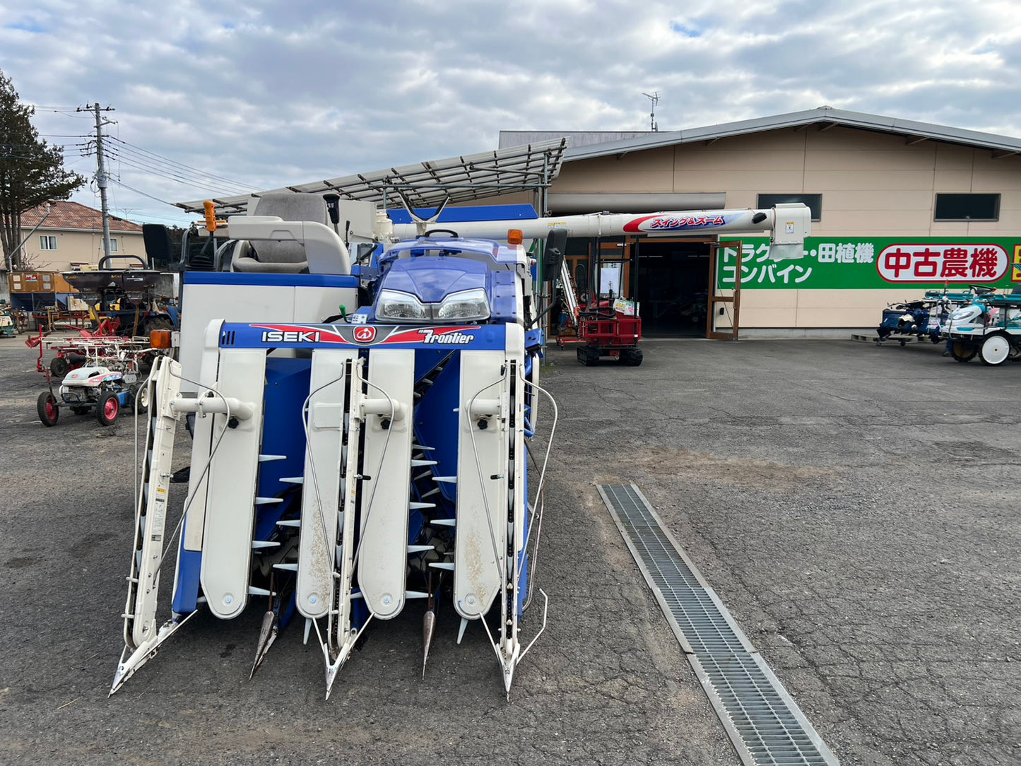 イセキ　中古　コンバイン【568時間】　＊HFG447G-ZATPLW『茨城店　6015』