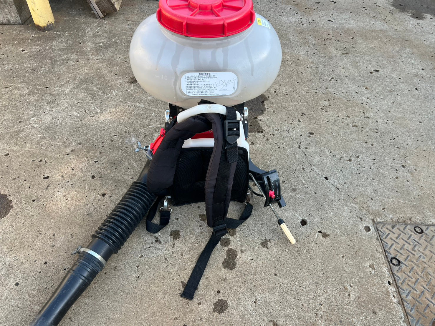 丸山 中古 背負動力散布機【15ℓ】＊MLD4100-15『茨城店 6176』 – 農キング