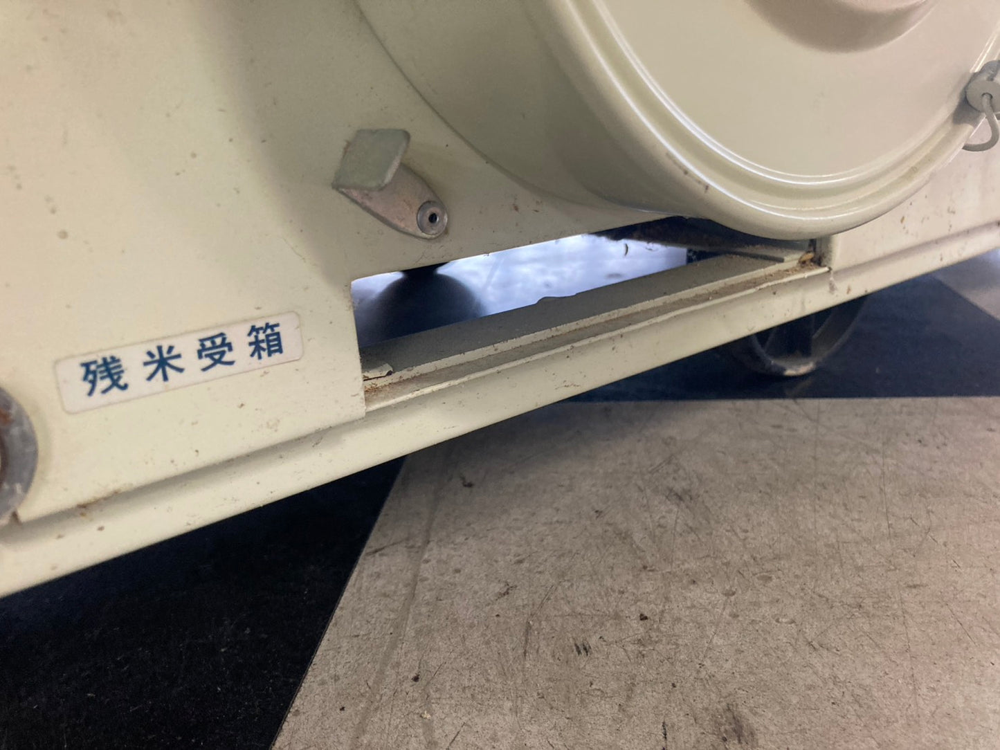 サタケ    中古    籾摺機    3インチ    NRZ350GXA