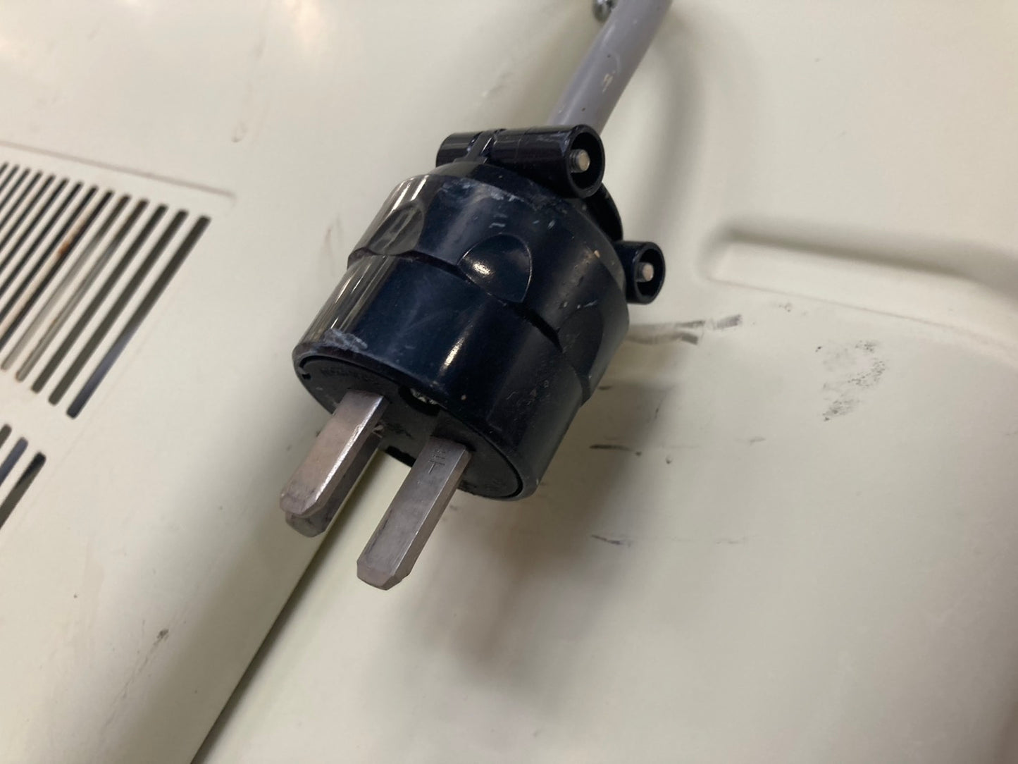 サタケ    中古    籾摺機    3インチ    NRZ350GXA