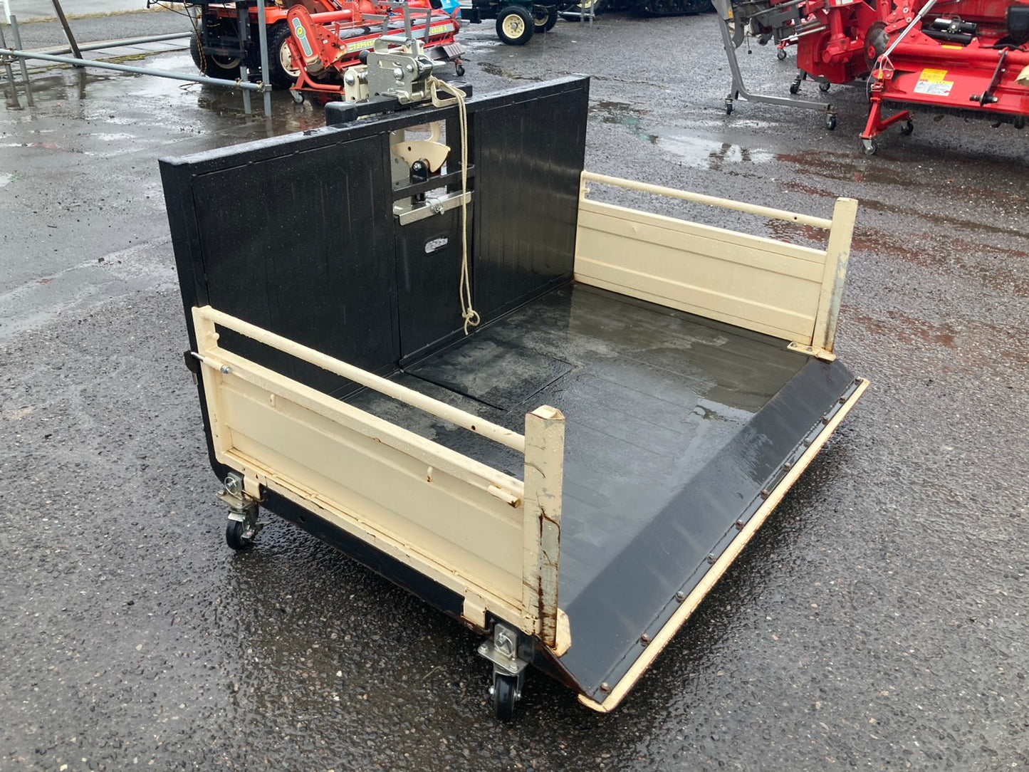 クマガイ    中古    整地キャリア     NA3R-1600J