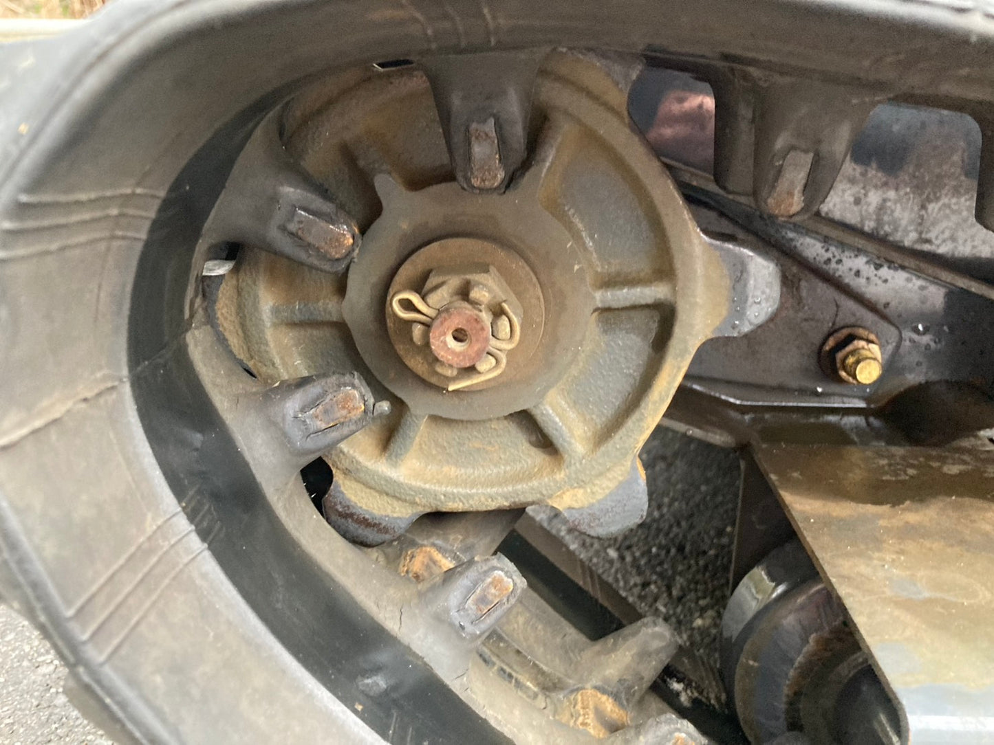 フジイ    中古     除雪機     13馬力     Si1013M