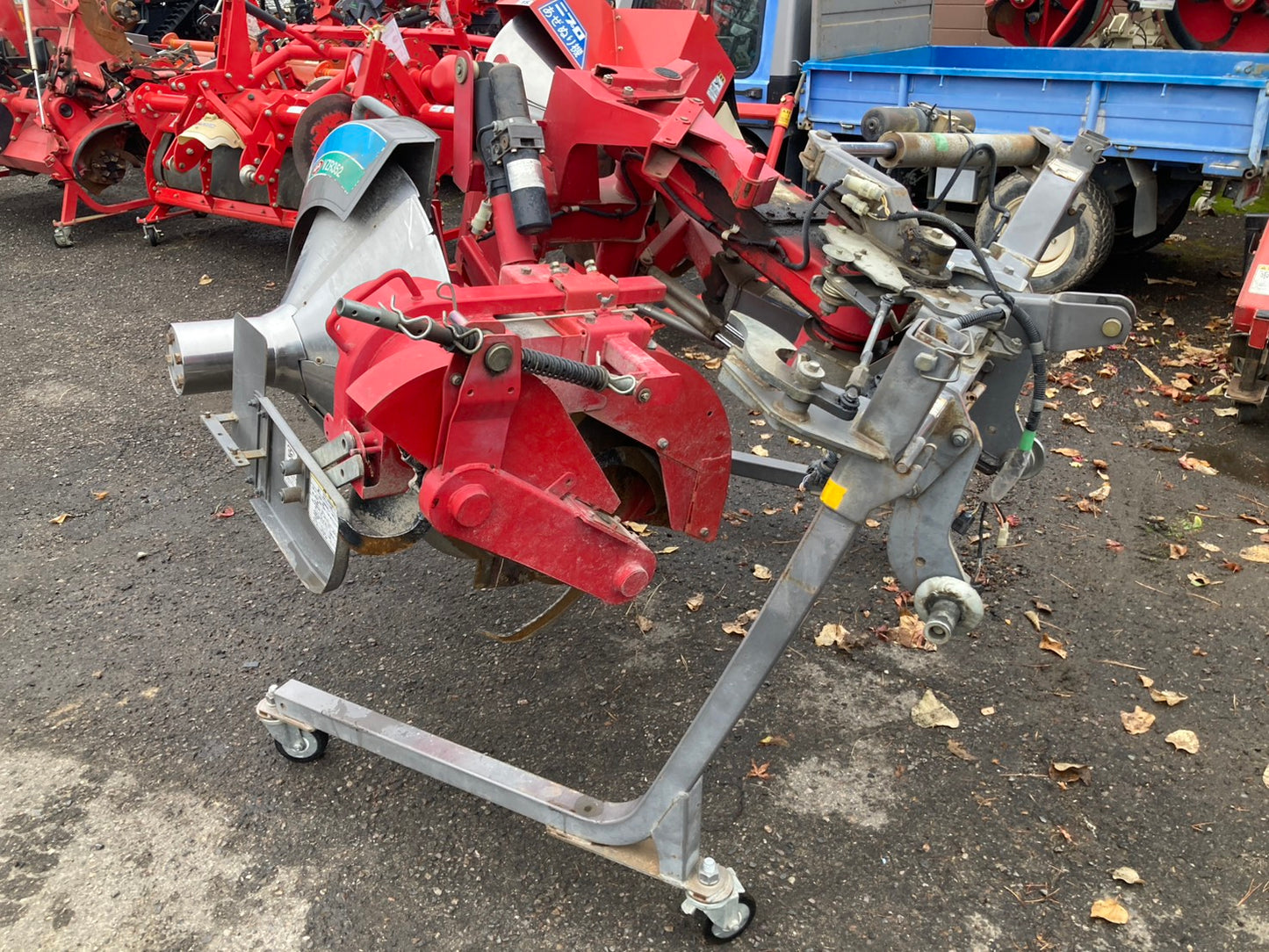 ニプロ    中古     畦塗機      電動オフセット     VZR352E-0S