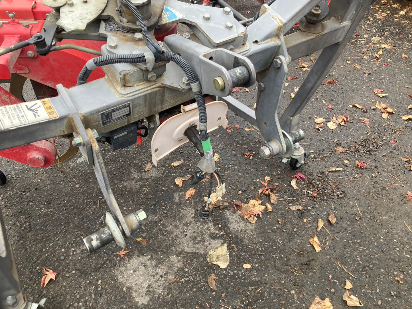 ニプロ    中古     畦塗機      電動オフセット     VZR352E-0S