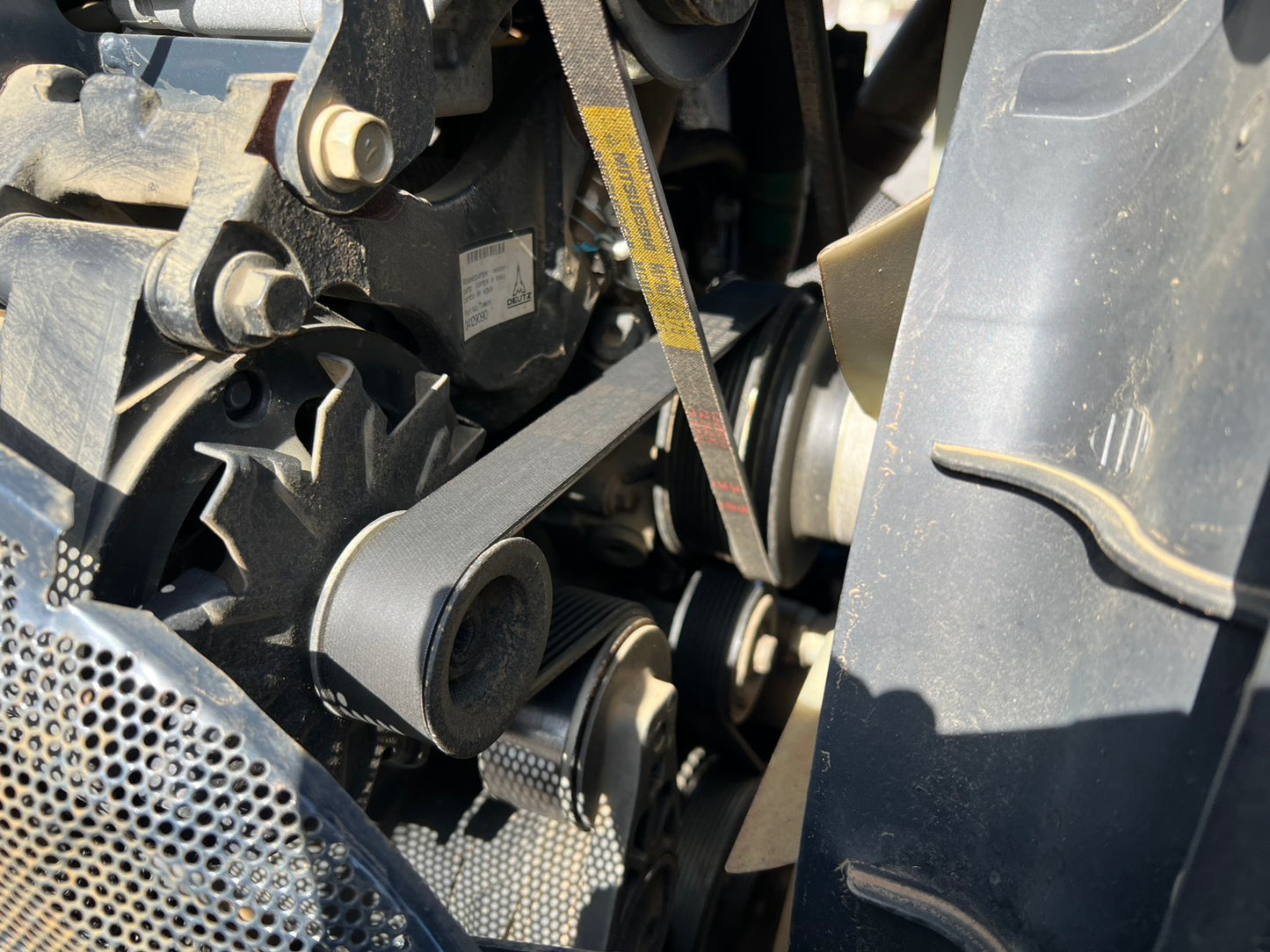 井関農機　中古　トラクタ【98馬力　油圧2連】＊TJV985『茨城店　6130』T.JapanV　５シーリーズ