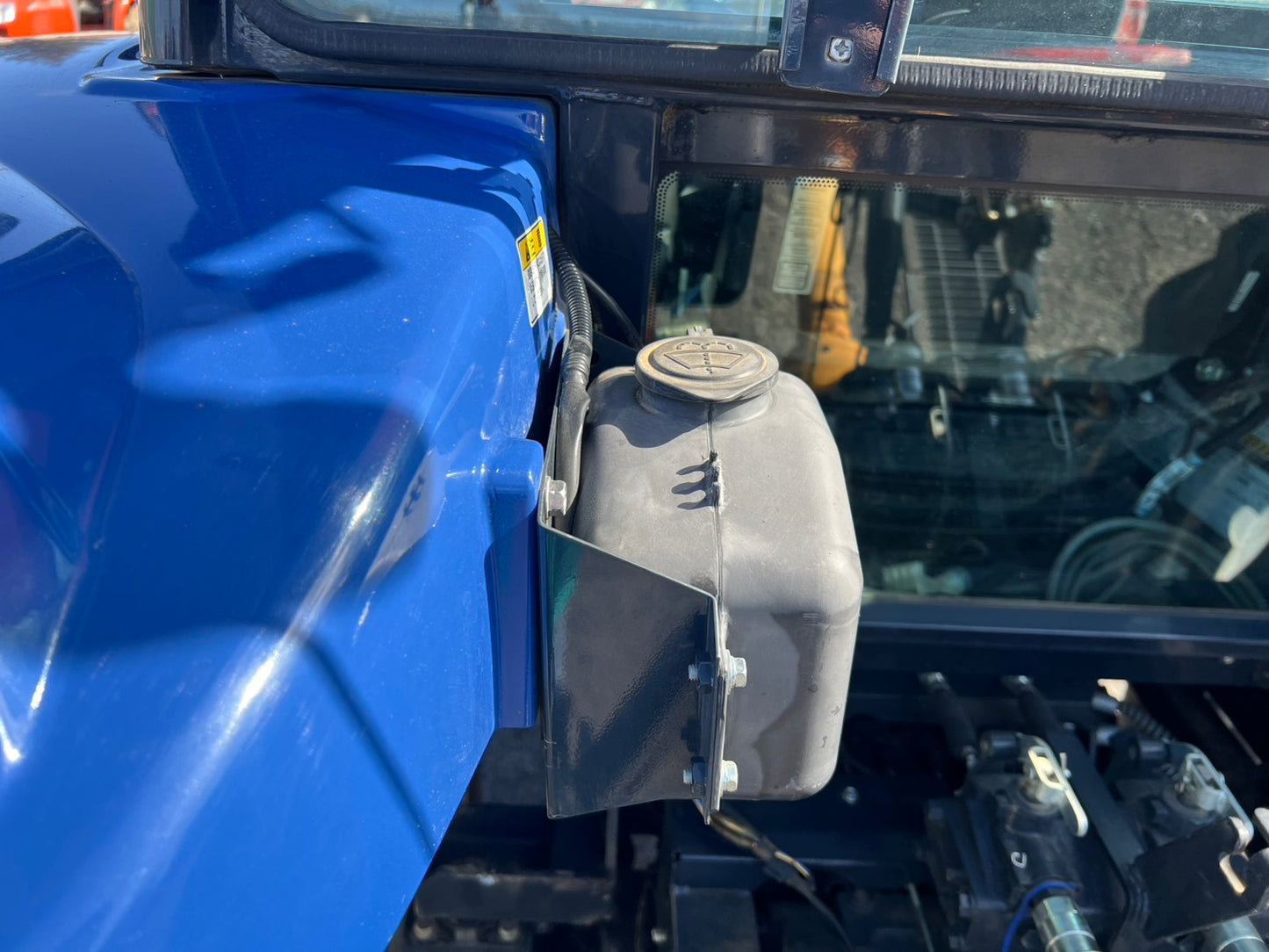 井関農機　中古　トラクタ【98馬力　油圧2連】＊TJV985『茨城店　6130』T.JapanV　５シーリーズ