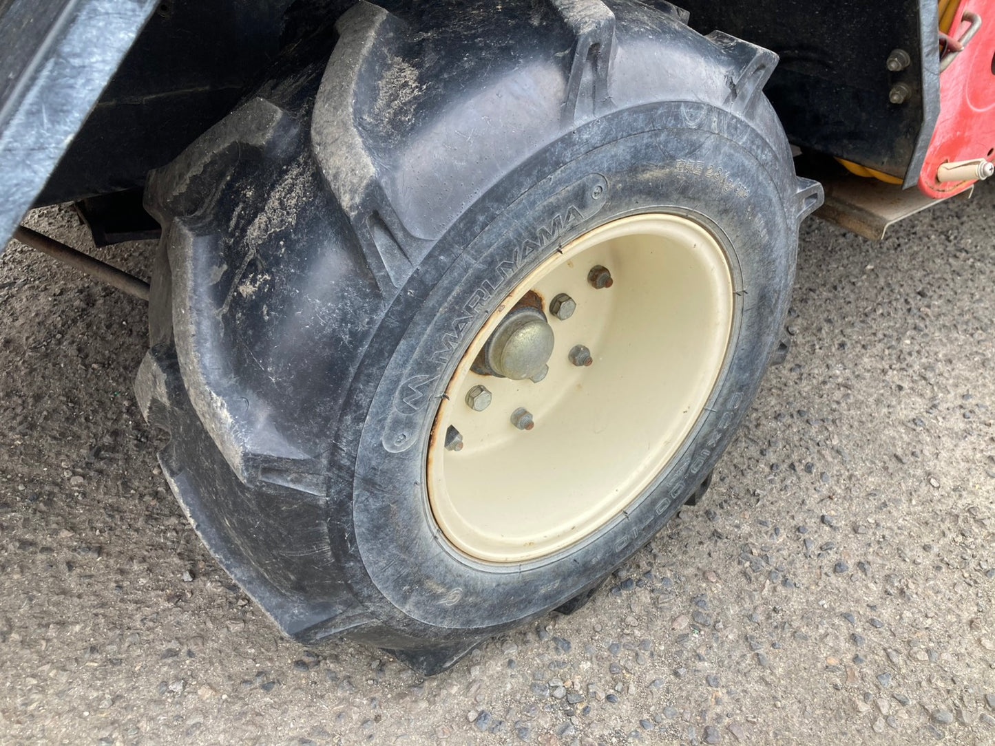 丸山      中古    スピードスプレーヤー    600Ⅼ   キャビン    SSA‐V600C