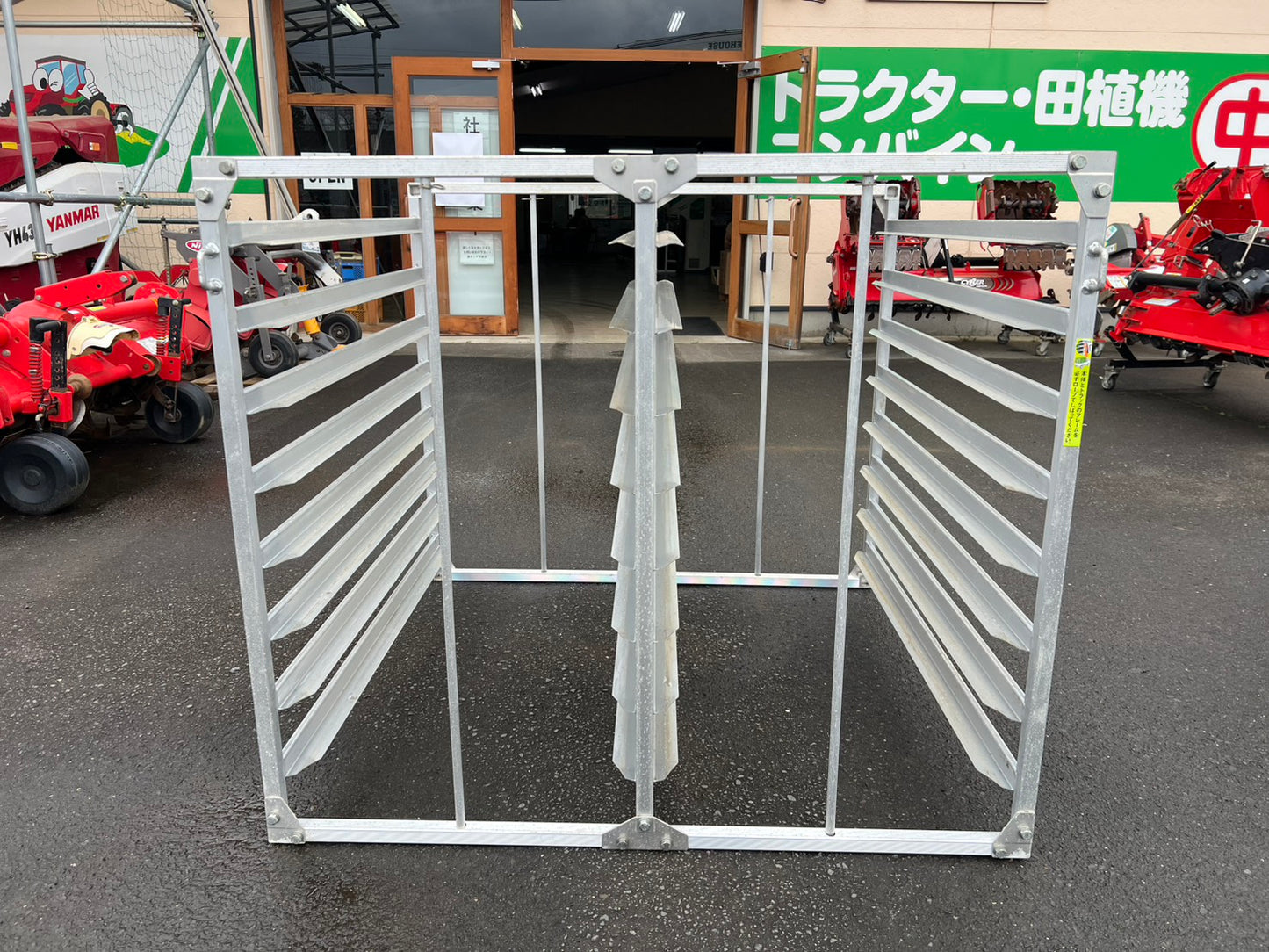 SHOWA　中古　苗コンテナ【64枚】＊NC-64『茨城店　6271』
