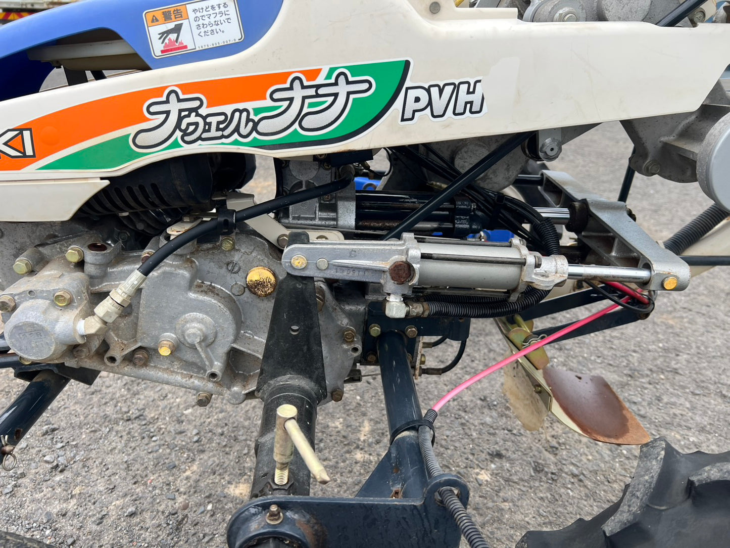 イセキ　中古　野菜移植機【半自動タイプ】＊PVH1-120WLG『茨城店』
