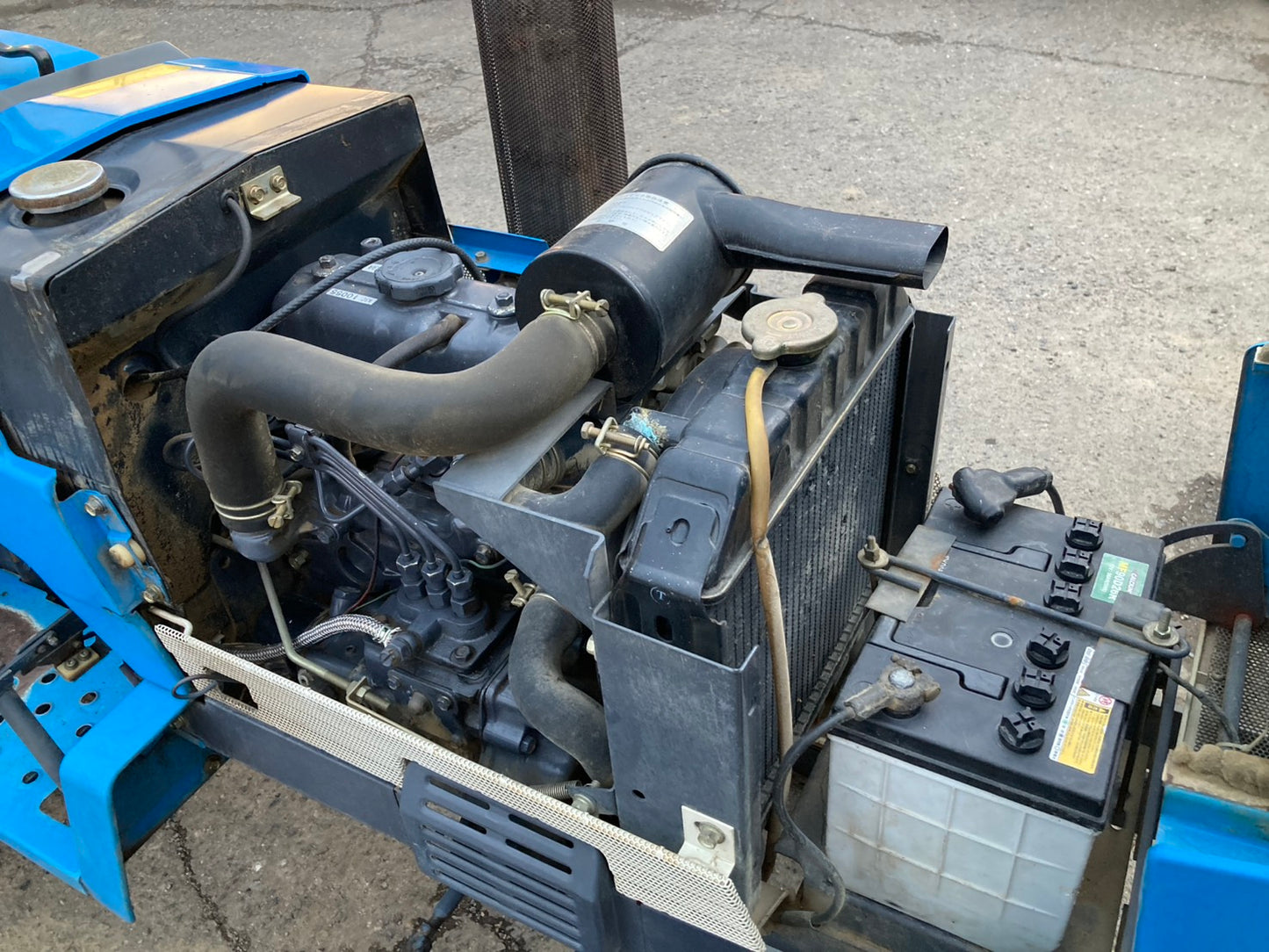 ミツビシ    中古   トラクター   MT1601D