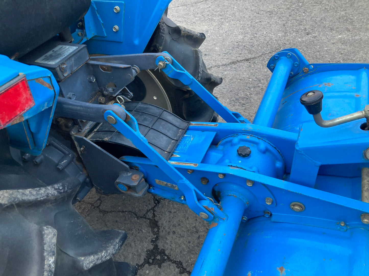 ミツビシ    中古   トラクター   MT1601D