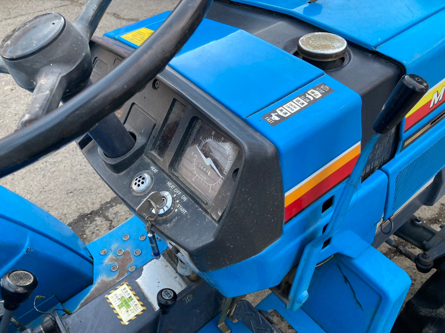 ミツビシ    中古   トラクター   MT1601D