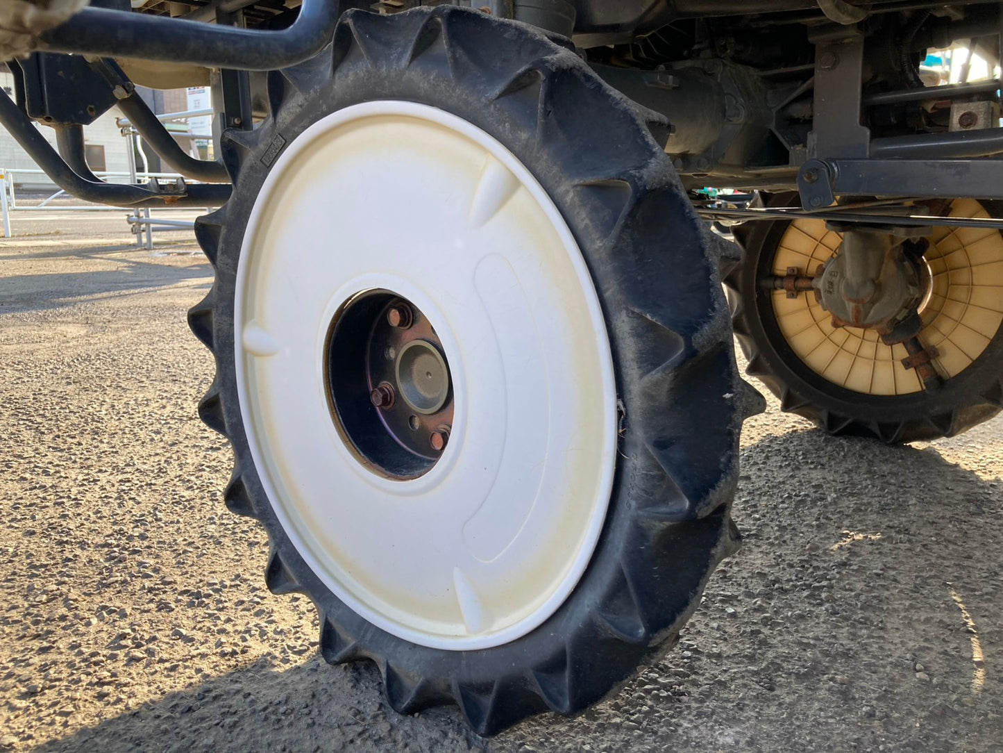 クボタ　中古　田植機　８条　直進キープ機能　NW8SFGS