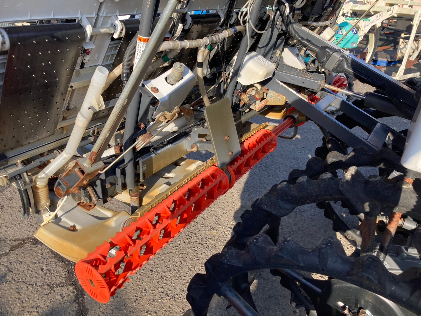 クボタ　中古　田植機　８条　直進キープ機能　NW8SFGS