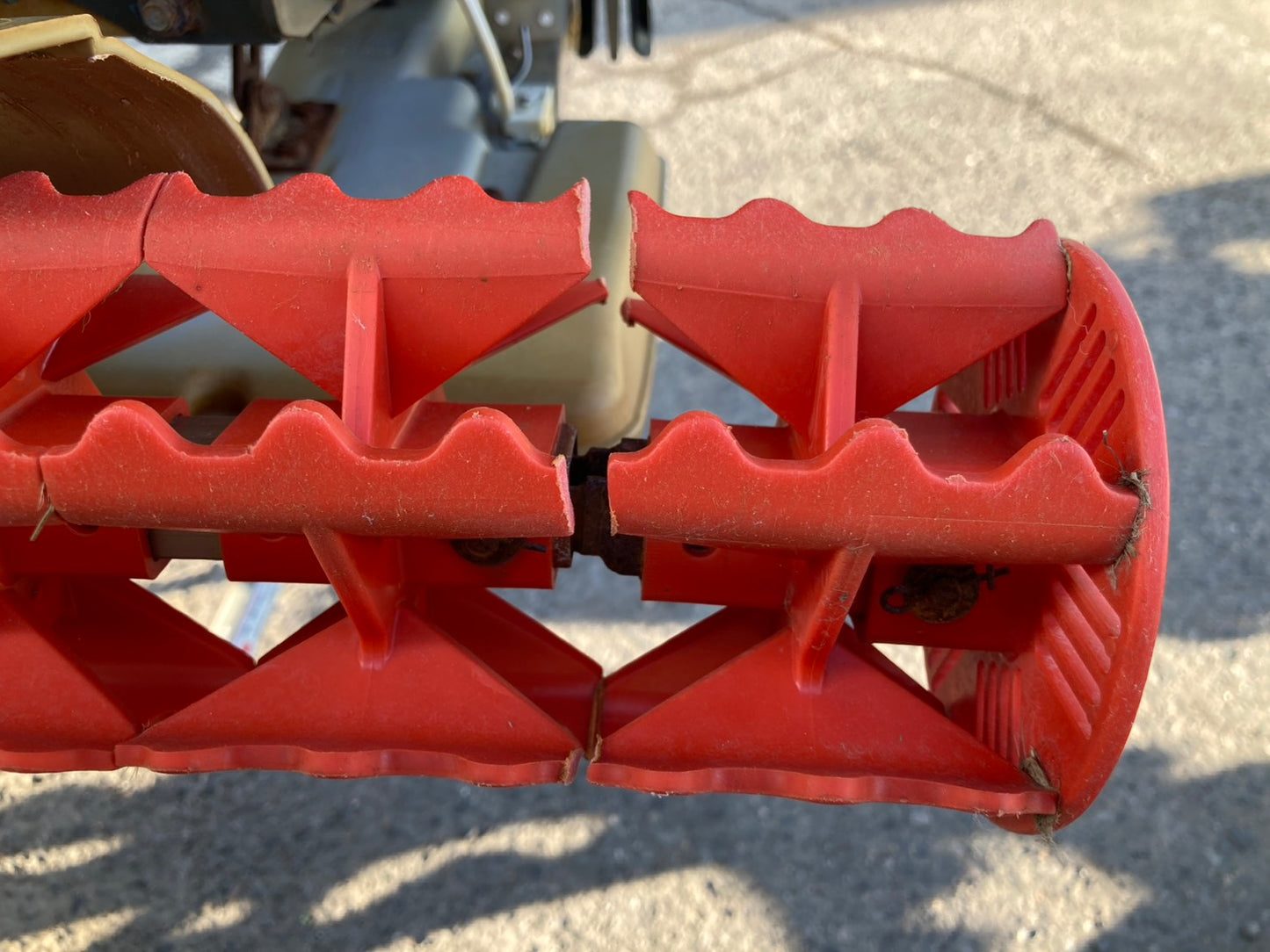 クボタ　中古　田植機　８条　直進キープ機能　NW8SFGS