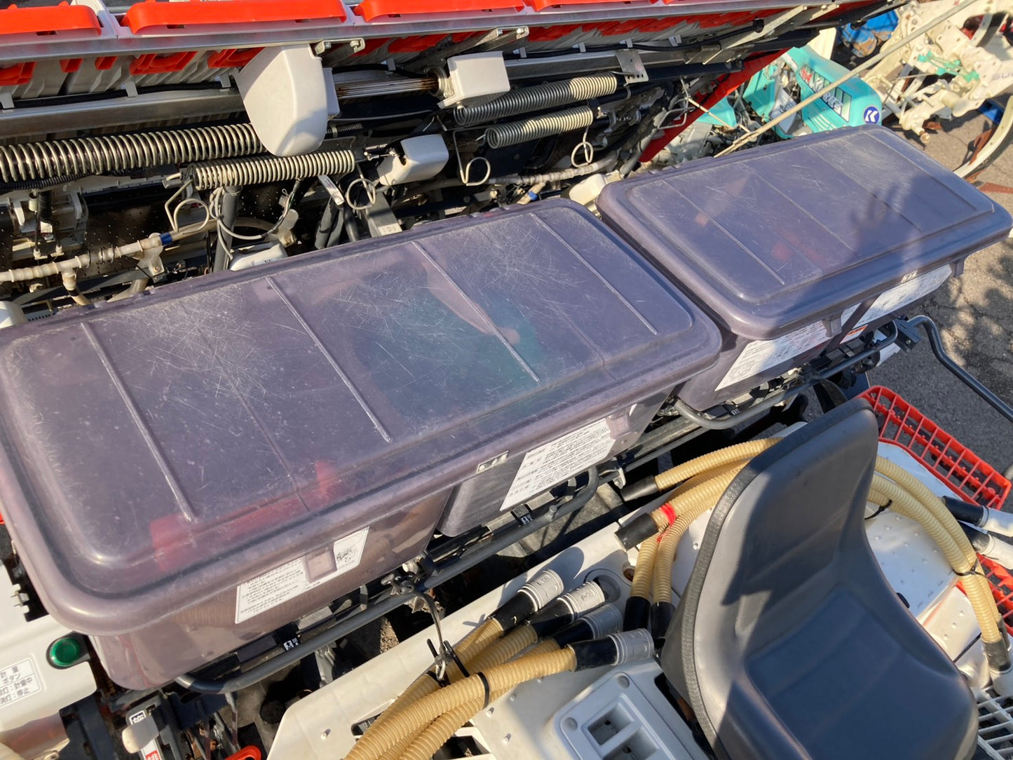 クボタ　中古　田植機　８条　直進キープ機能　NW8SFGS