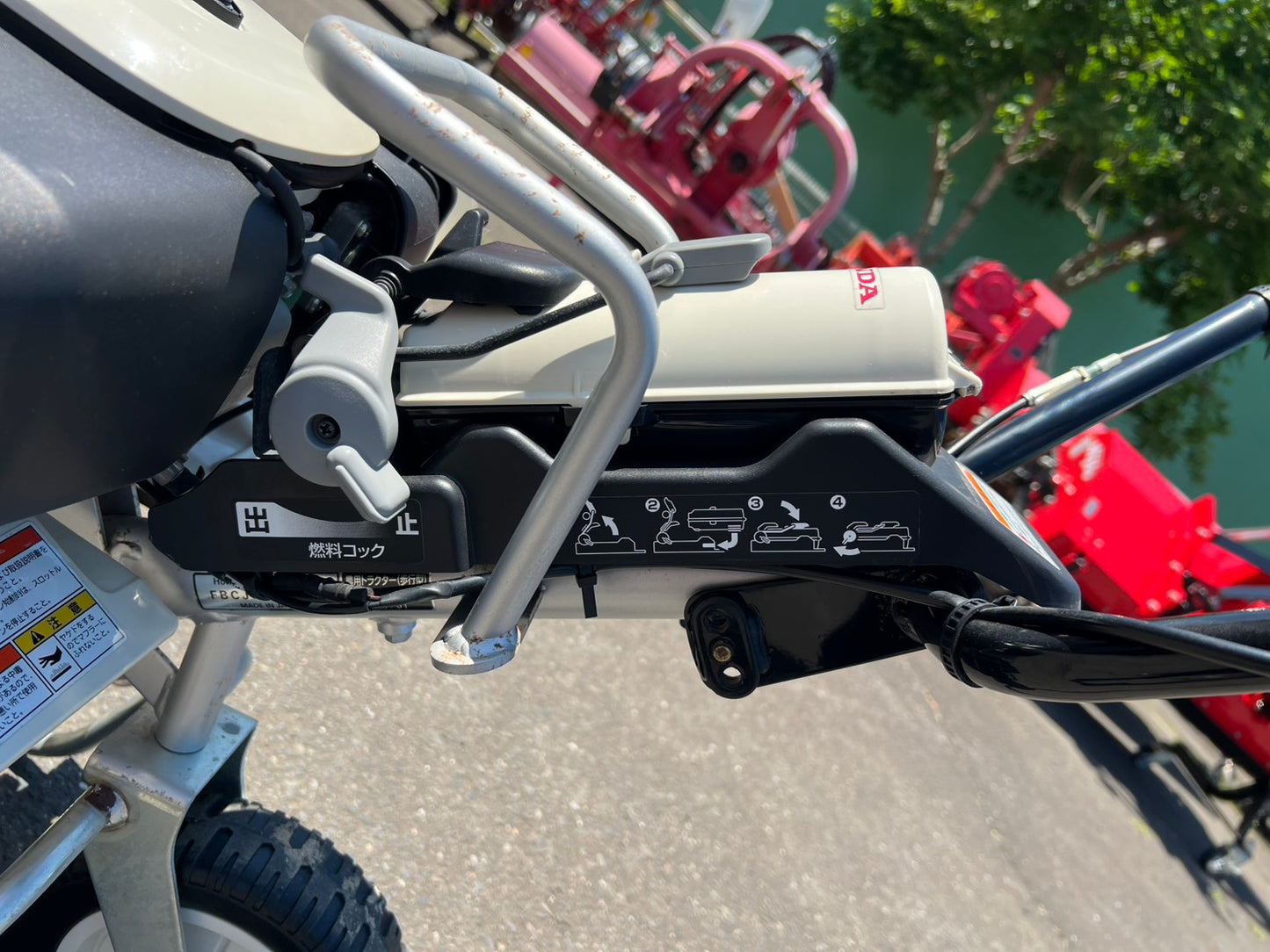 ホンダ　中古　ミニ耕うん機【液化ブタン使用】＊FV200『茨城店　6326』