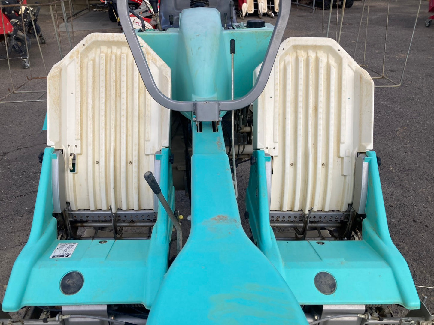 共立　中古　ポット田植機　　4条　　RXD-4