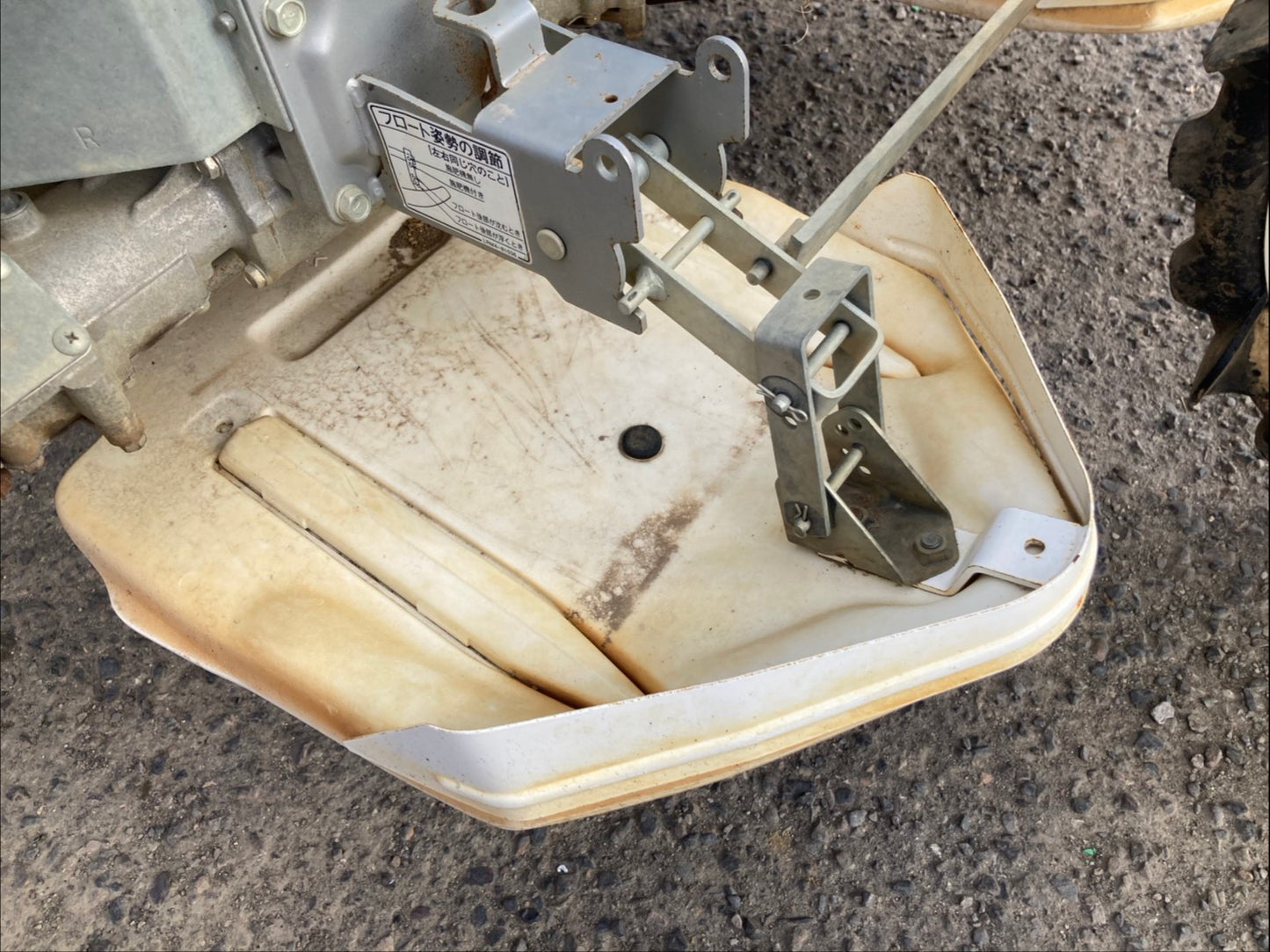 共立　中古　ポット田植機　　4条　　RXD-4