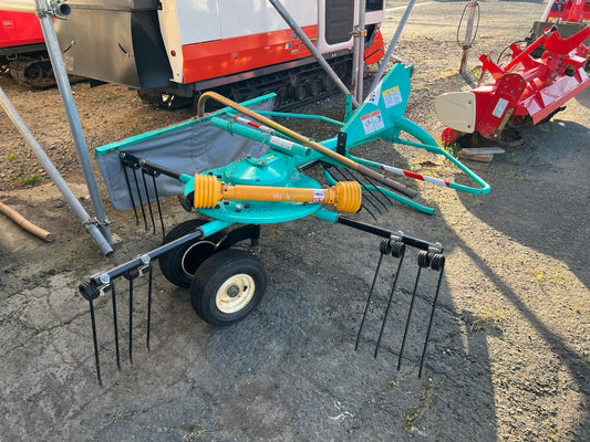 タカキタ　中古　ジャイロレーキ【適応馬力：15～30馬力】＊TR2150『茨城店　6358』