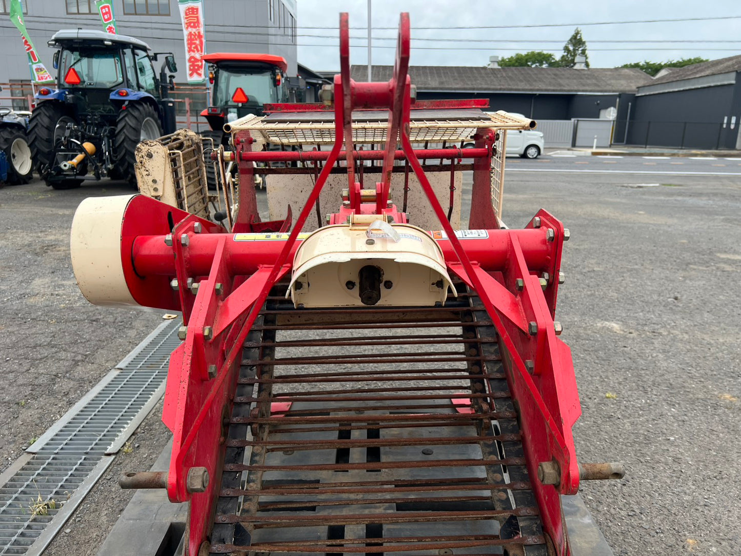 ニプロ　中古　掘取機【甘藷】＊BLK65S4-1『茨城店　6355』