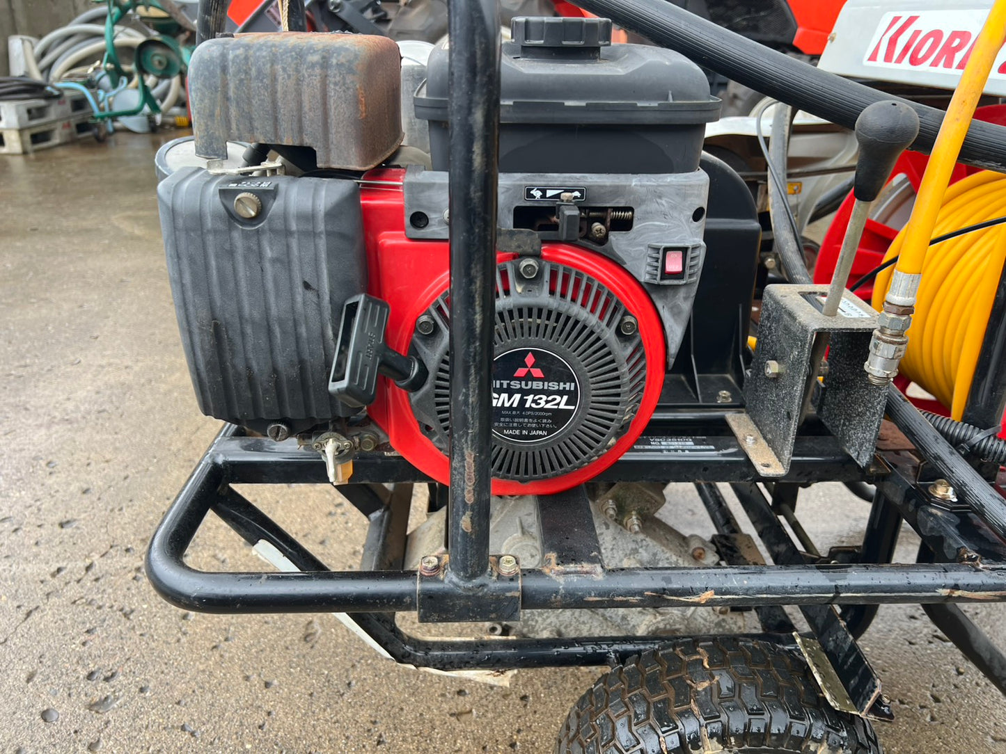 共立　中古　自走式キャリーエンジンセット動噴 　＊VSC3510G『茨城店』