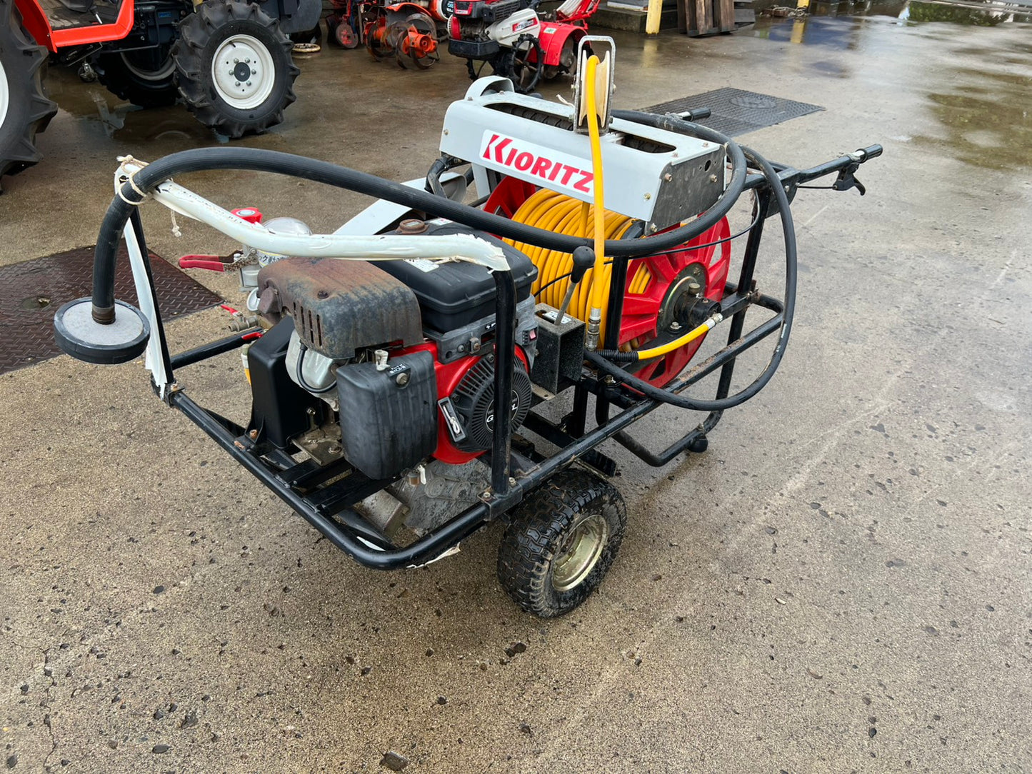 共立　中古　自走式キャリーエンジンセット動噴 　＊VSC3510G『茨城店』