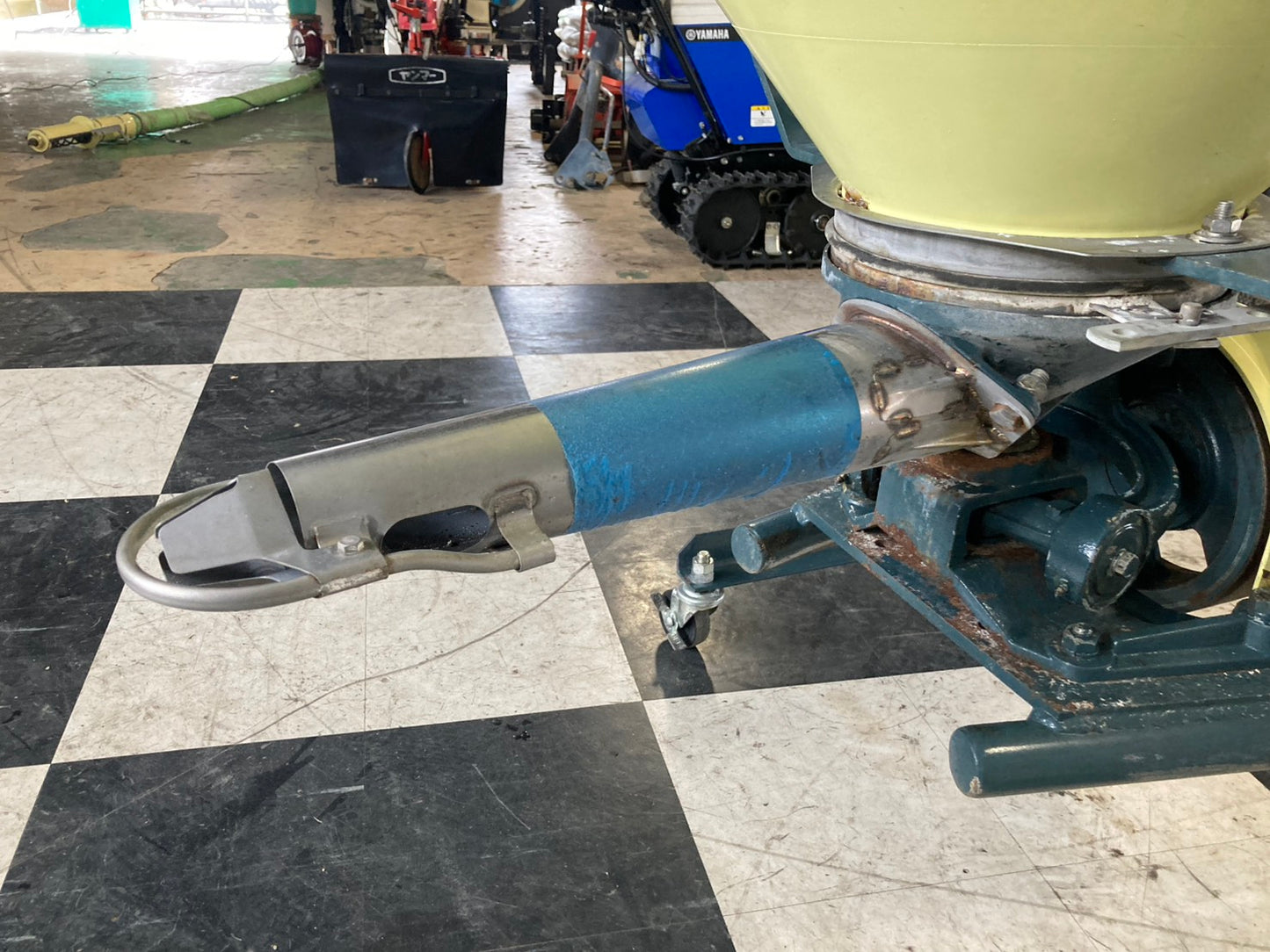 スター　　中古　　ブロードキャスター　　200L　　MBC2040