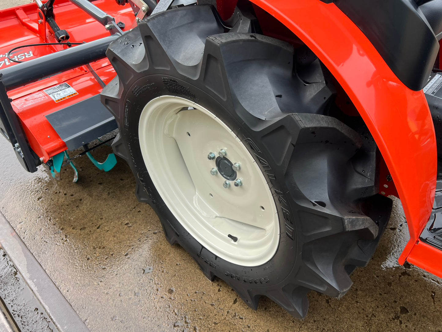 クボタ　中古　トラクター＋平高成形機【マルチキット】＊NB21SPMA＋RSP14N＋SDシリーズ『茨城店　6392』