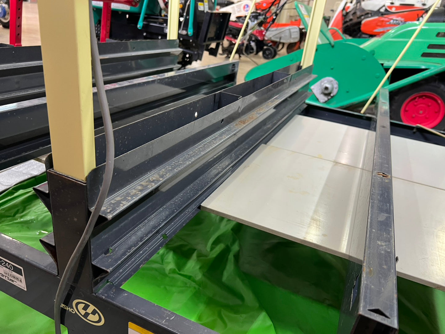 タイショー　中古　スチーム発芽器【育苗器】＊NT-240『茨城店　6398』