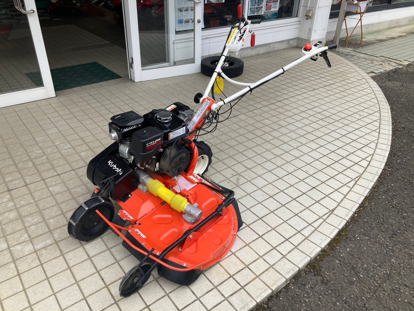 クボタ 中古 畦畔草刈機 カルステージ GC605R-F – 農キング