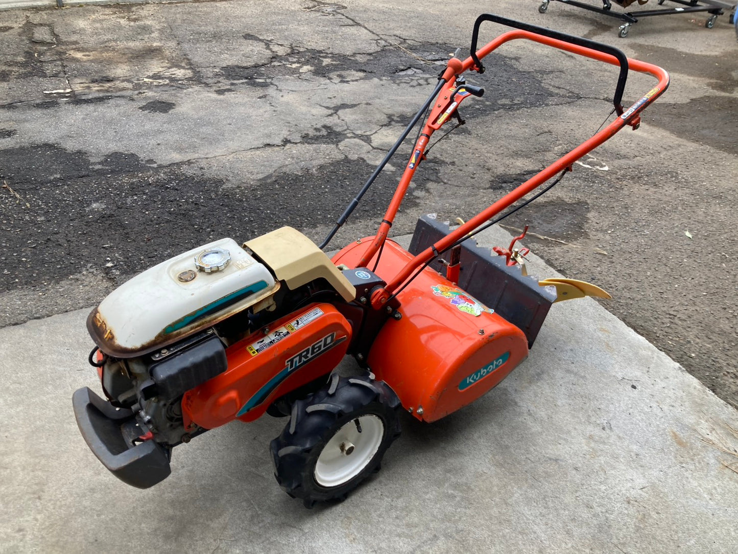 クボタ 中古 管理機 培土器付き TR60 – 農キング