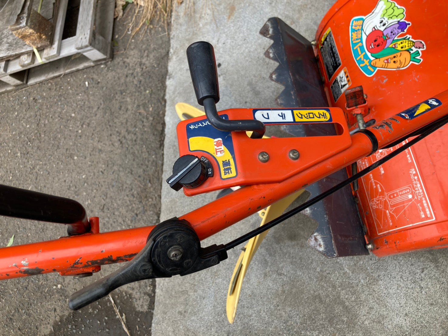 クボタ 中古 管理機 培土器付き TR60 – 農キング