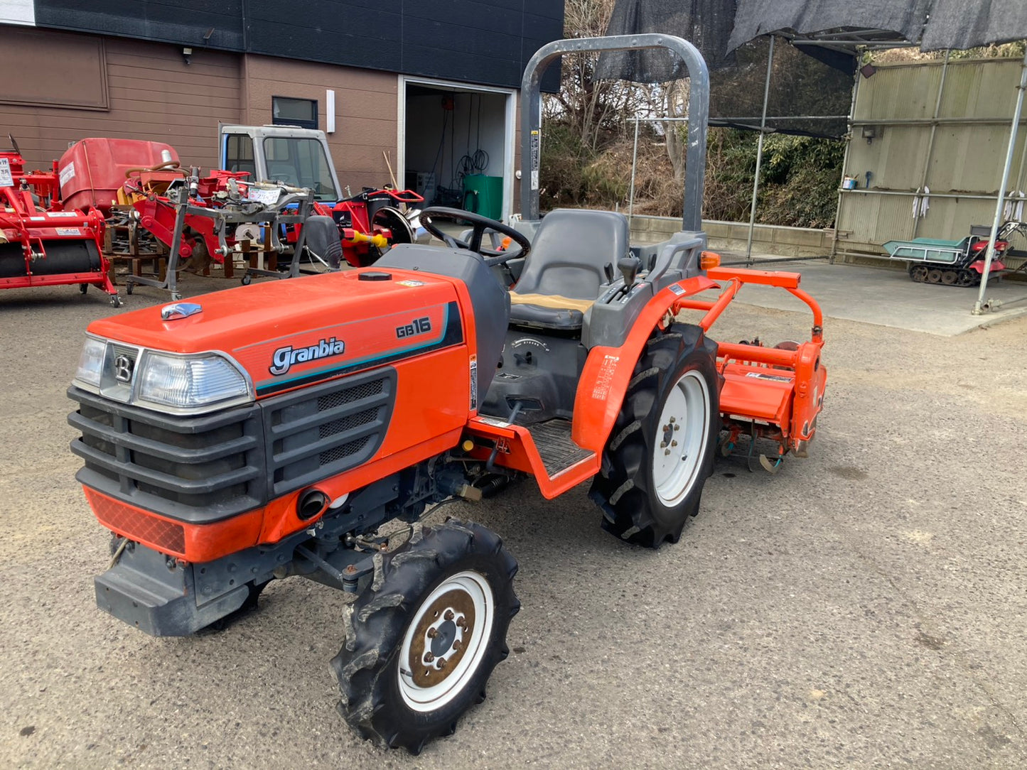 クボタ　中古　トラクター　16馬力　GB16F