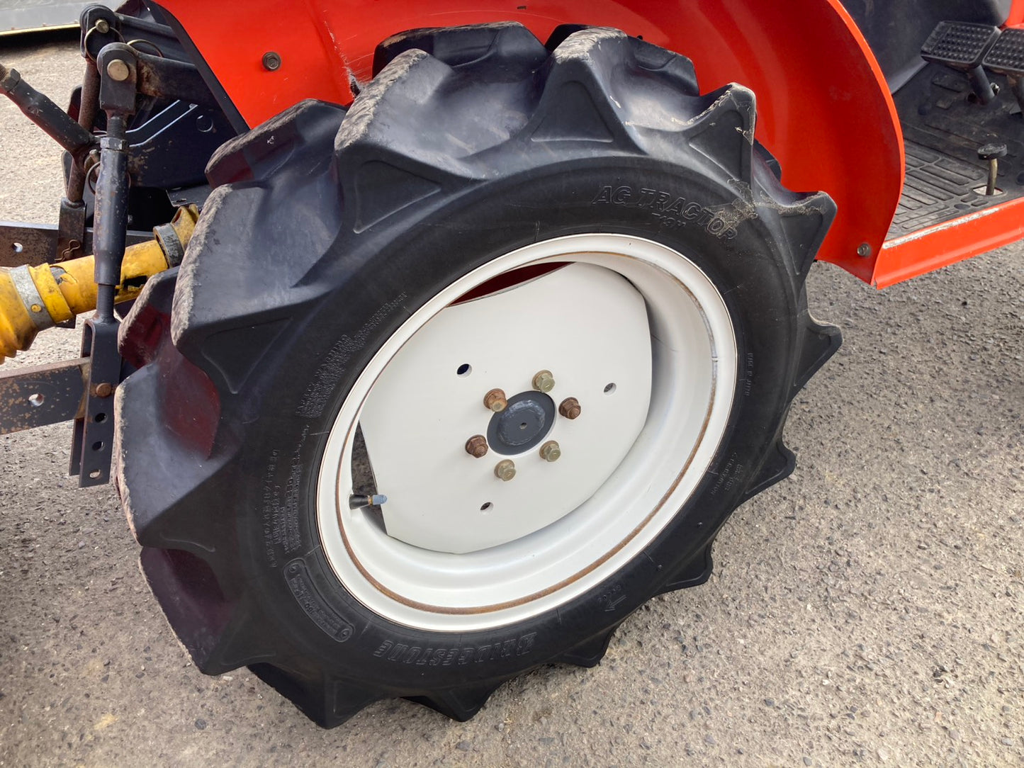 クボタ　中古　トラクター　16馬力　GB16F