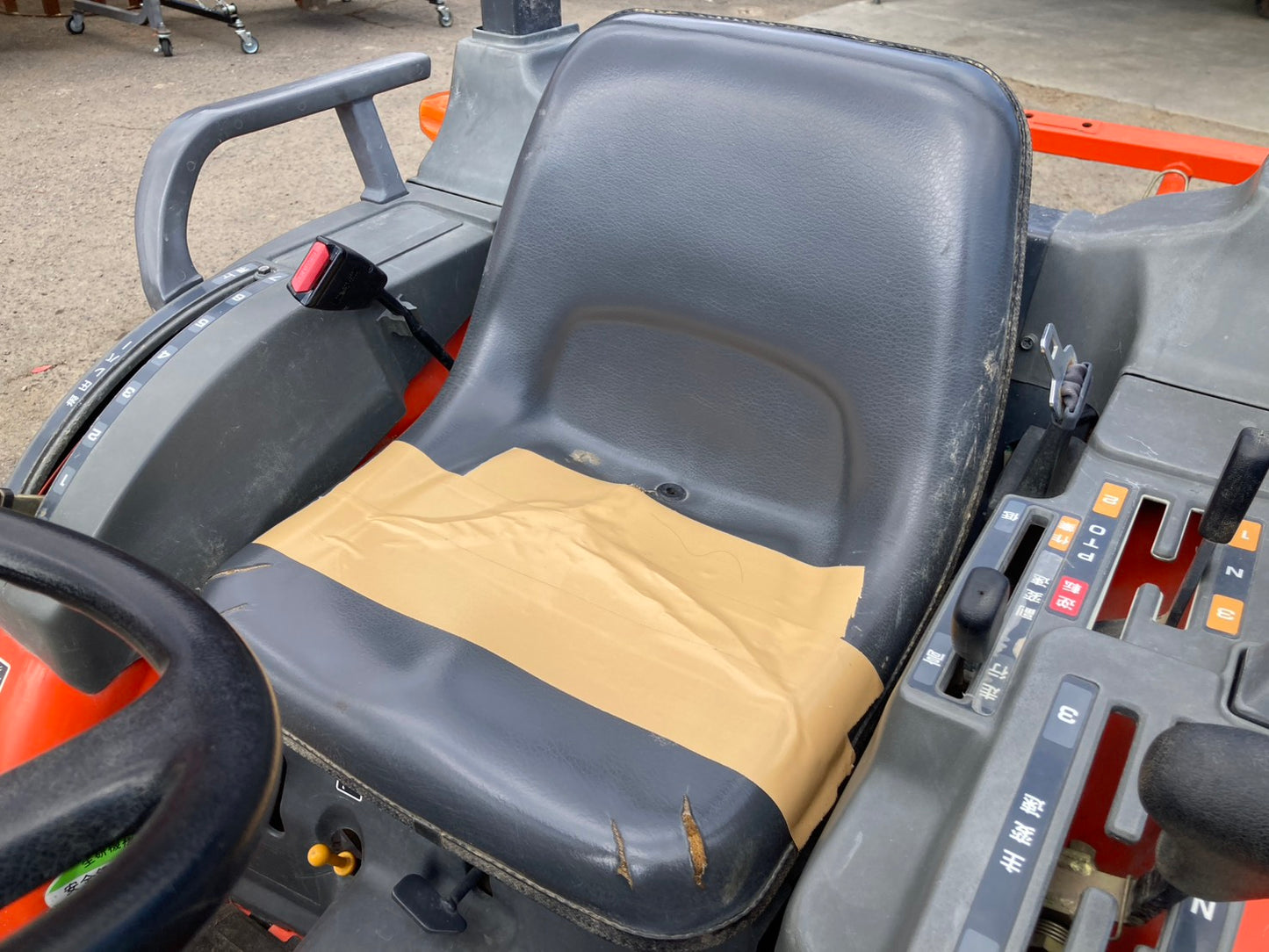クボタ　中古　トラクター　16馬力　GB16F