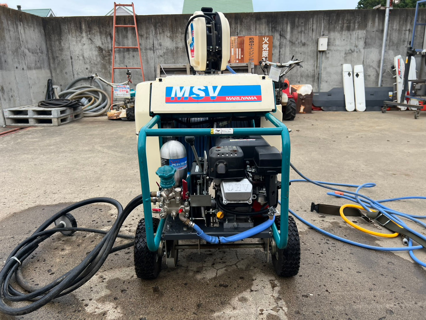 丸山　中古　自走式ラジコン動噴【２ch：エンジン停止、ホース巻き取り】＊MSV415R2SL(10)『茨城店　6448』